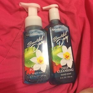 Bath & Body Works " Beautiful Day "