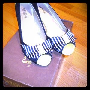 Seychelles heels-Mixed Emotions II