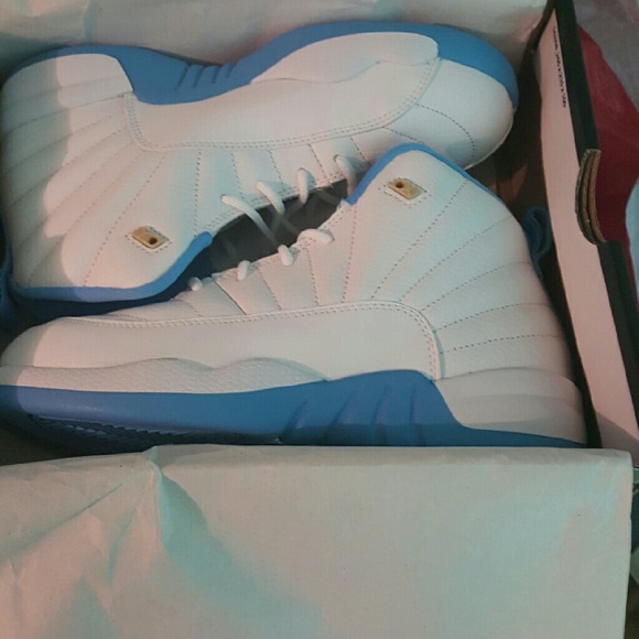 Universal blues air jordans