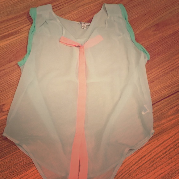American Eagle blouse