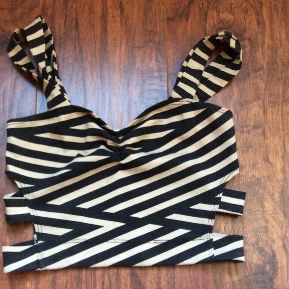 Black/white Striped Crop Top