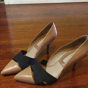 Michael Kors 6.5 tan pumps