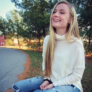 Meet your Posher, Kora