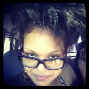 Meet your Posher, Nicole