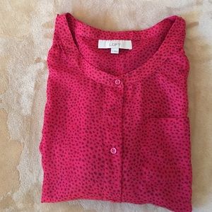 Adorable Blouse with 3/4 sleeves.