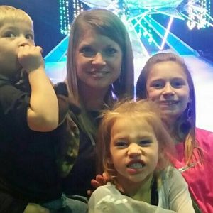 Meet your Posher, Tessi