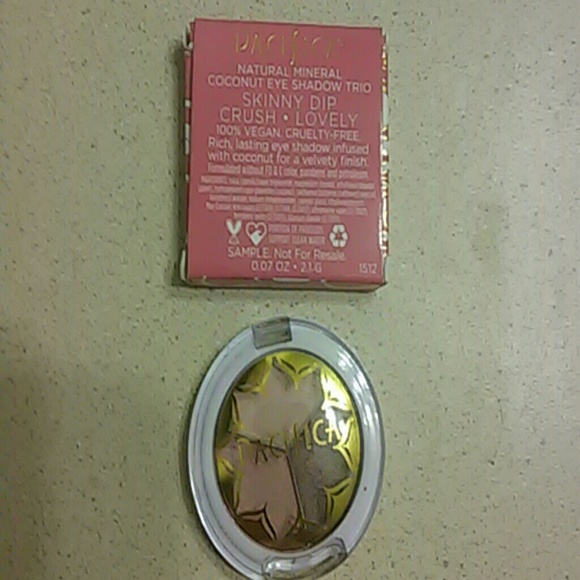 Pacifica brand natural mineral coconut eyeshadow