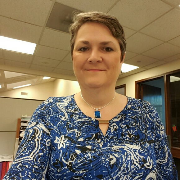 Meet your Posher, Deanna