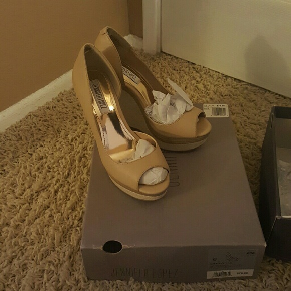 Jennifer lopez wedges