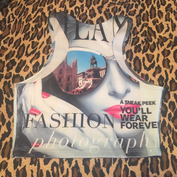 Crop top - Picture 2 of 2