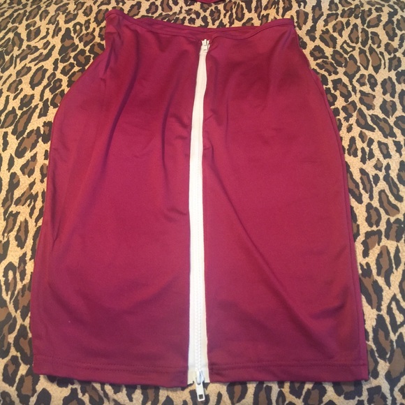 Two piece set - Picture 3 of 4