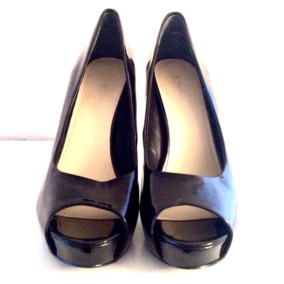 Price ⬇️ Nine West Peep Toe Shoes. - Picture 2 of 4