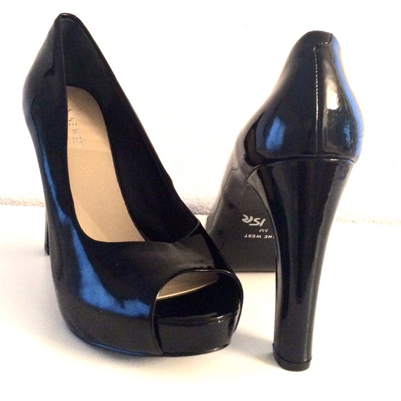 Price ⬇️ Nine West Peep Toe Shoes. - Picture 3 of 4