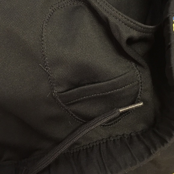 Running shorts - Picture 3 of 4