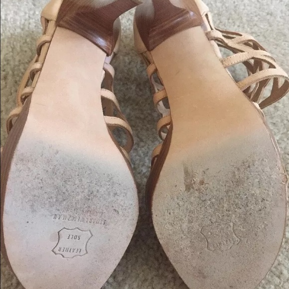 Stuart Weitzman Tan Brown Strappy Sandals Shoes - Picture 4 of 4