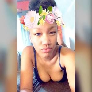 Meet your Posher, Lena