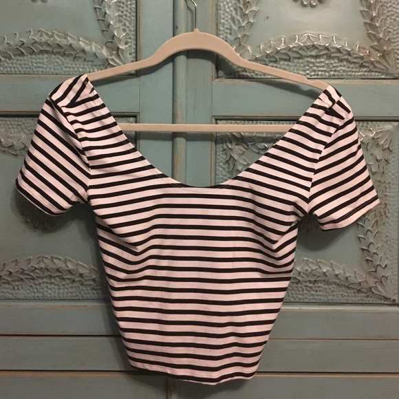 Black & White Striped Crop Top: PINK