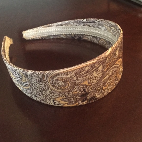 Paisley headband