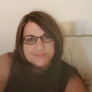 Meet your Posher, Carolyn