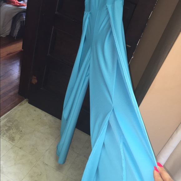 Jumper - Picture 2 of 2