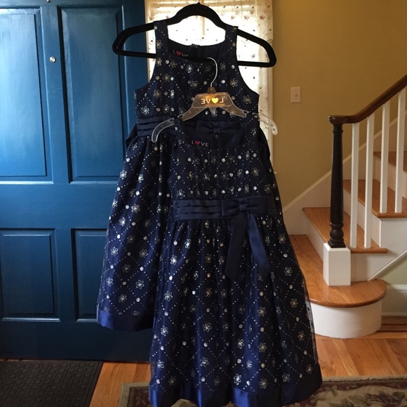 Set of 2 beautiful blue dresses- size 12 & 7!