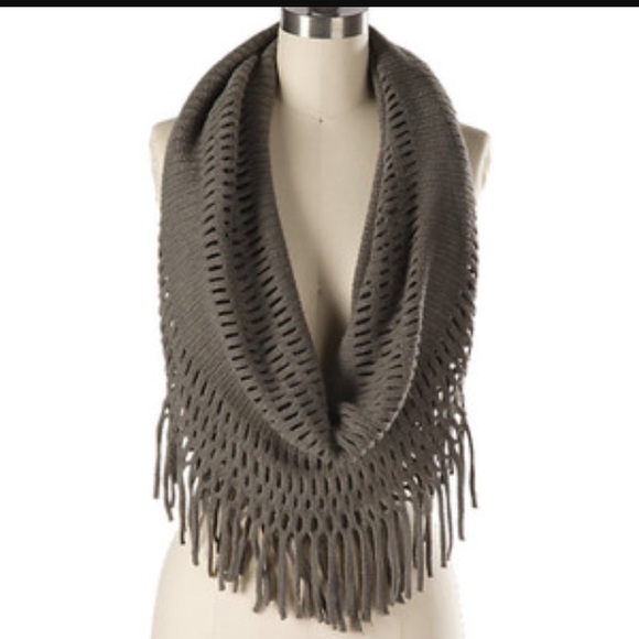 Vans Accessories - NWT VANS infinity scarf grey