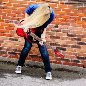 Meet your Posher, Hannah