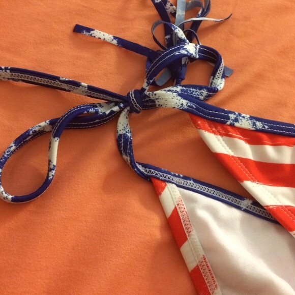 •SOLD• - Picture 2 of 3