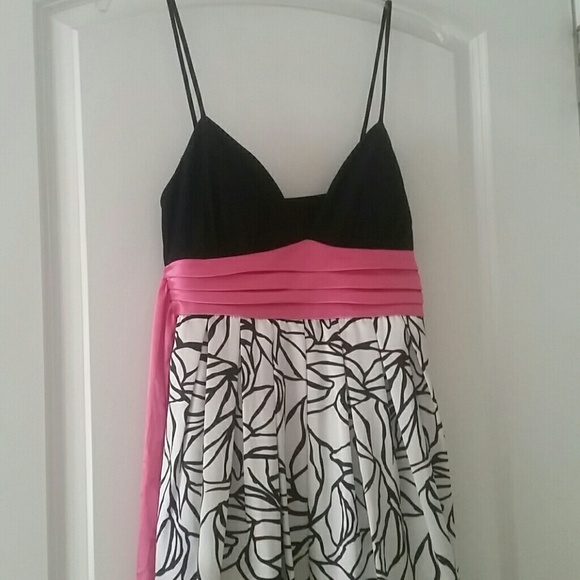 Beautiful black and white satin dress