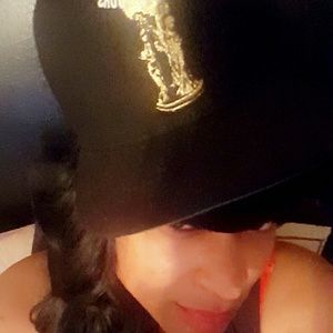 Meet your Posher, Lynn