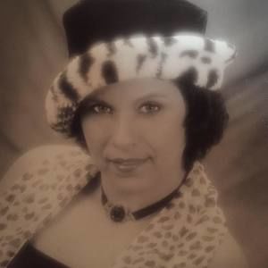 Meet your Posher, Norma