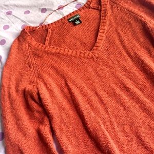🔸FINAL PRICE🔸Burnt Orange V-Neck Sweater