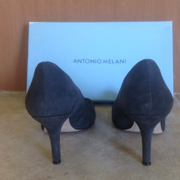 Antonio Melani Franca  gray peep-toe pump - Picture 2 of 3