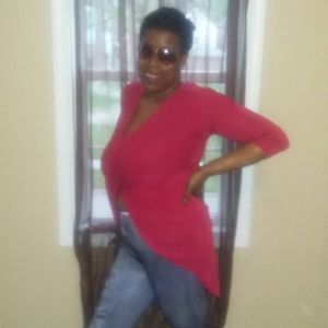 Meet your Posher, Lela