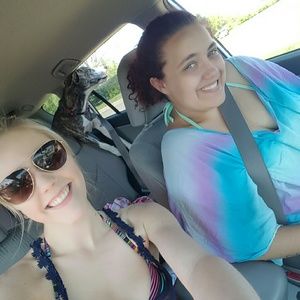 Meet your Posher, Karylanne