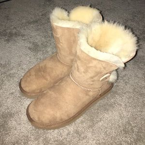 Bailey Button UGGs
