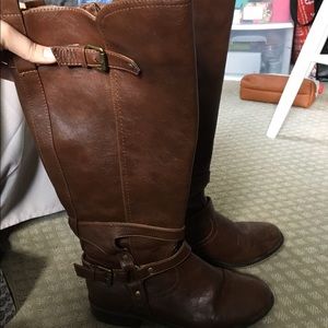 Women's 8.5- tall brown riding boot