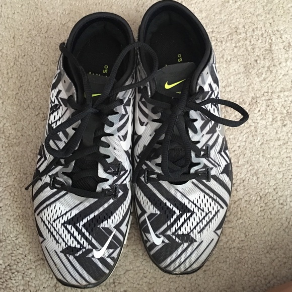 FLASH SALE Nike Free 5.0 Shoes✨