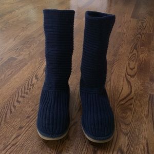 Navy Knitted Uggs