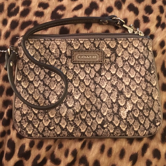 Small Coach wristlet - Picture 1 of 2