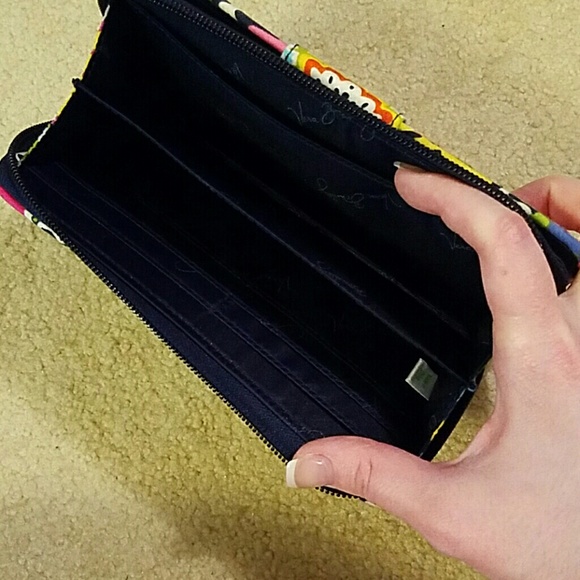 Wallet - Picture 2 of 4