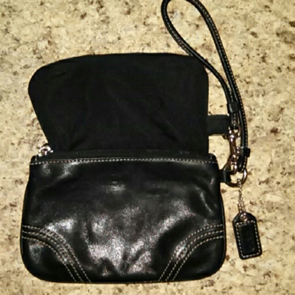 Coach Black Leather Wristlet/Coinpurse - Picture 2 of 4