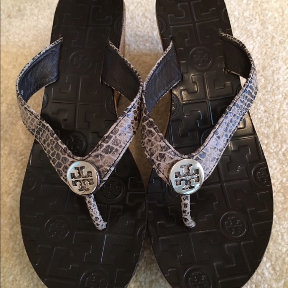 Tory Burch "Thora" wedge in snake print