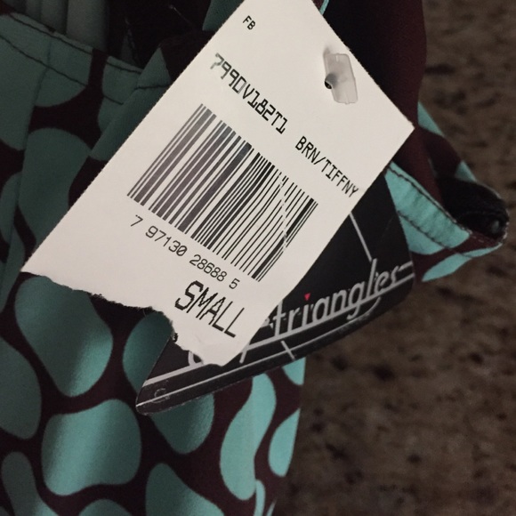 City Triangles dress - Picture 3 of 3