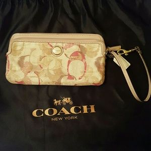 Authentic coach wristlet