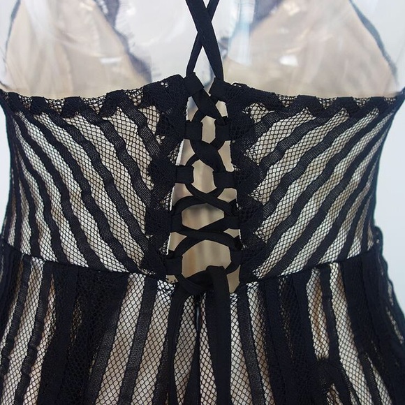 delicate black lace eyelash romper - Picture 2 of 4