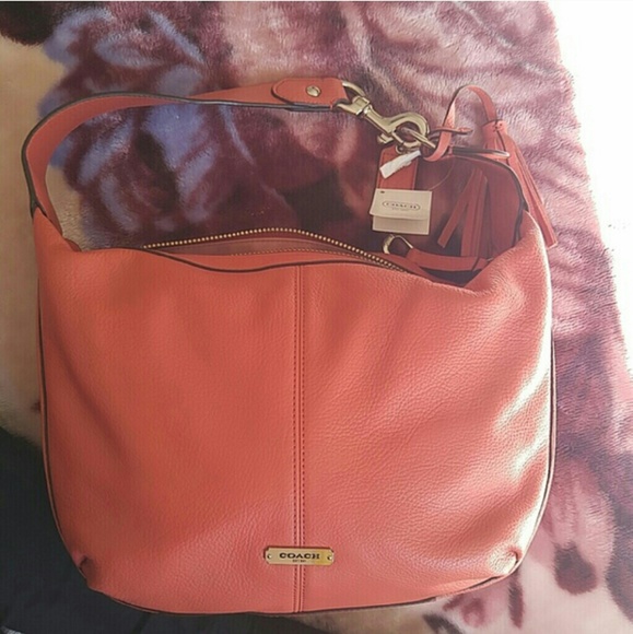 SALE🌟COACH Avery leather handbag