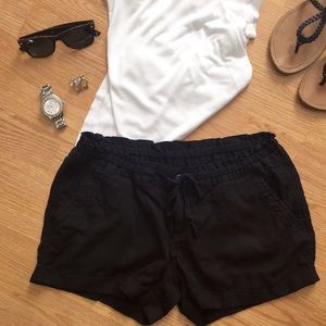 ❌SOLD❌Old Navy linen shorts