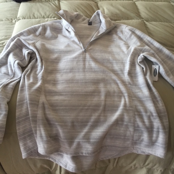 Old navy quarter zip fleece