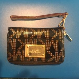 Michael Kors Wristlet